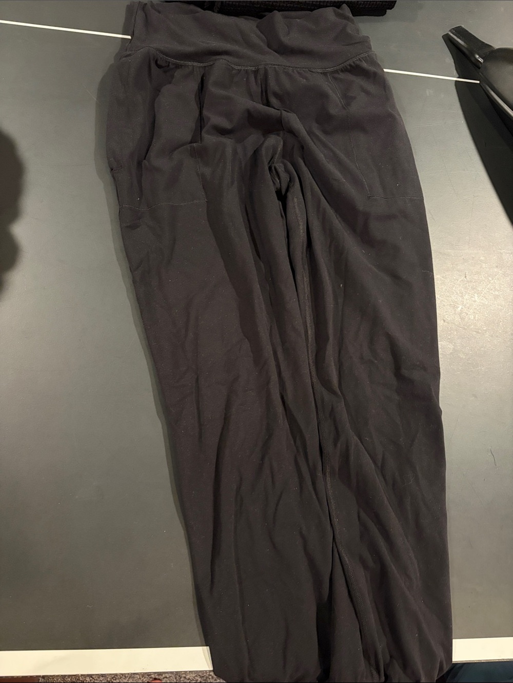 Athleta black women’s joggers